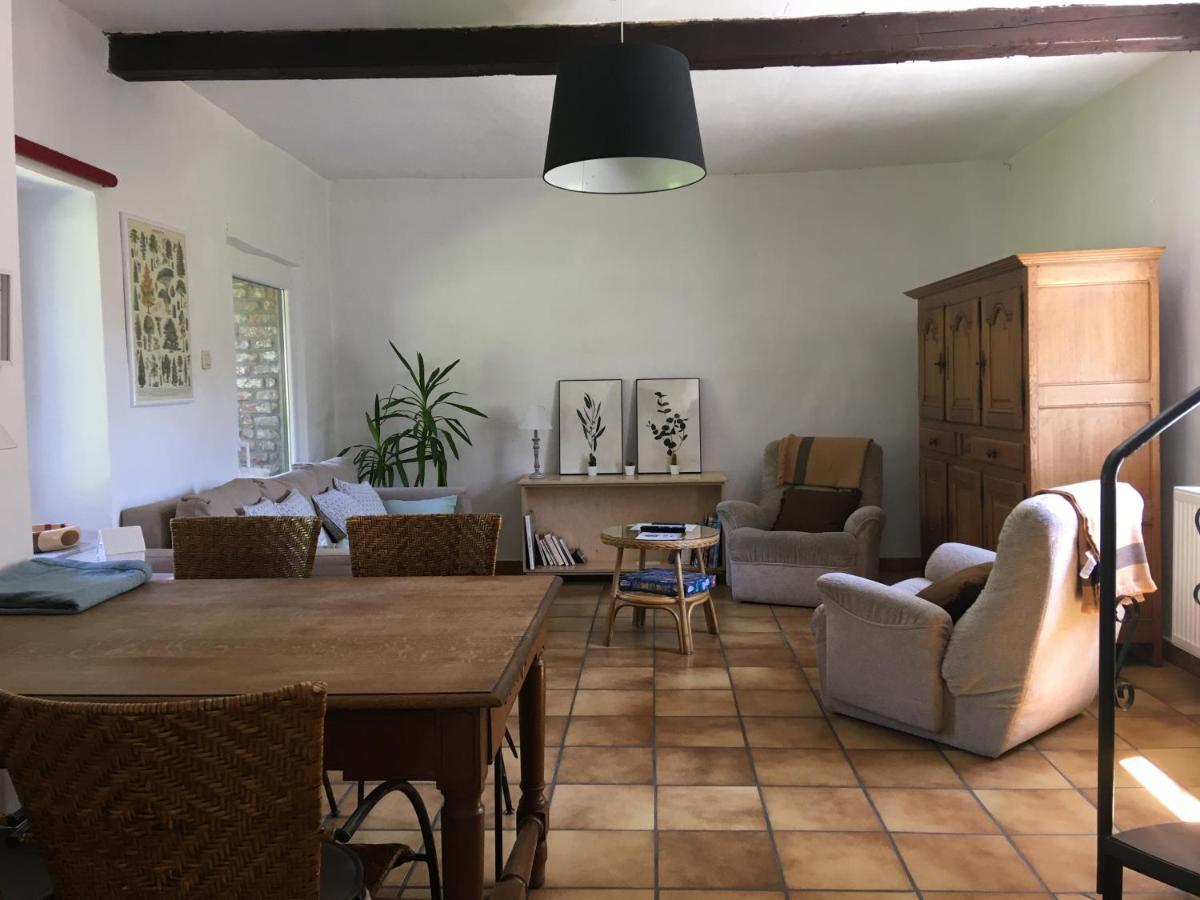 Holiday Home "Les Ancolies " Gite Citadin Spa Exterior foto