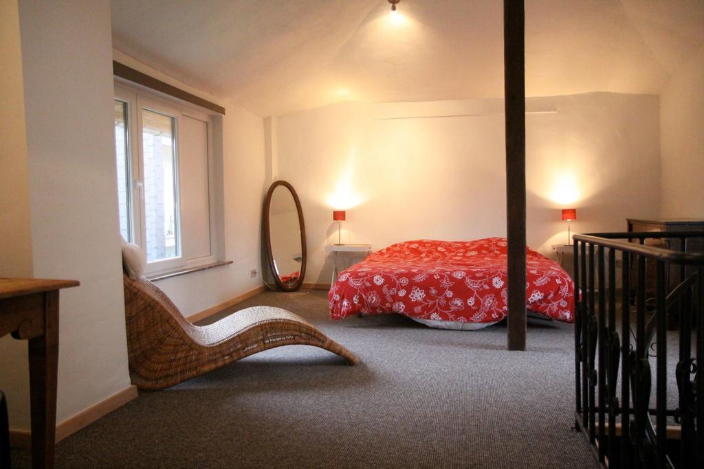 Holiday Home "Les Ancolies " Gite Citadin Spa Quarto foto